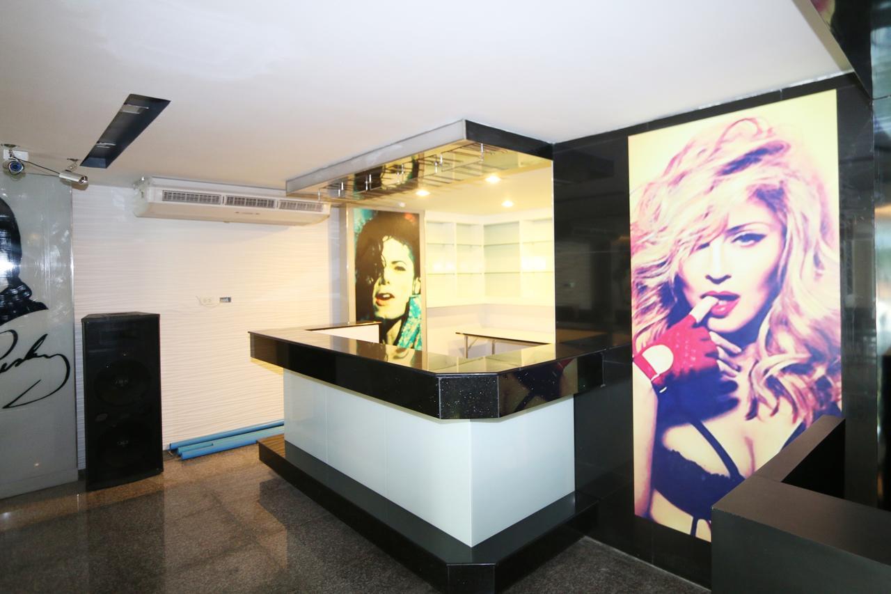 T3 Residence Bangkok Buitenkant foto