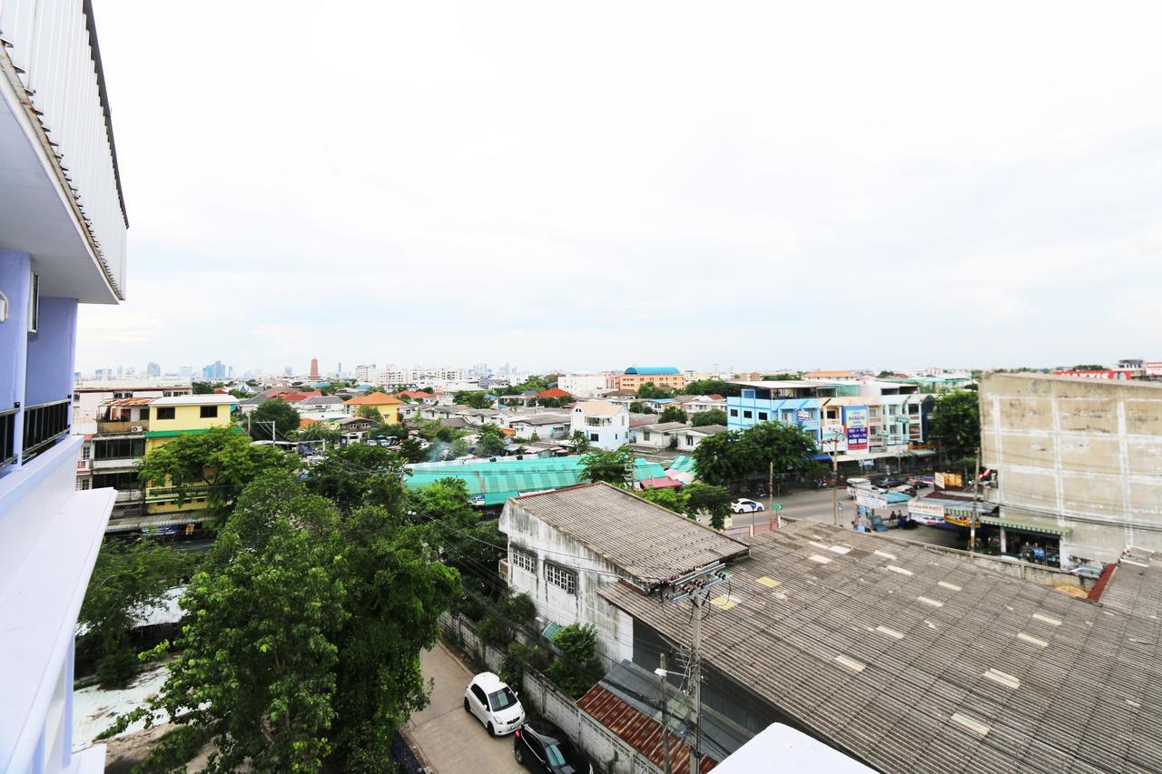 T3 Residence Bangkok Buitenkant foto